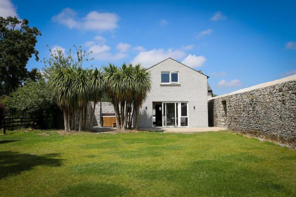 5* Self Catering Villa Nenagh Eksteriør billede
