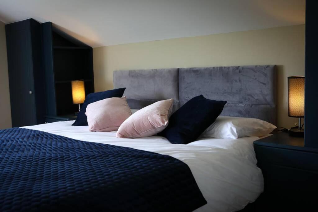5* Self Catering Villa Nenagh Eksteriør billede