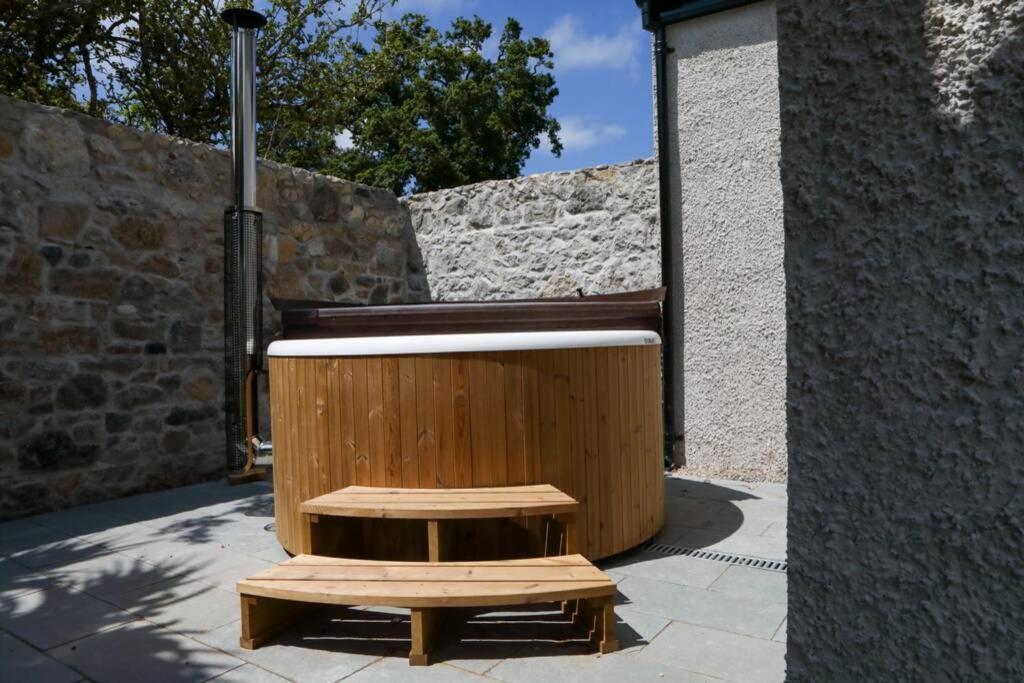 5* Self Catering Villa Nenagh Eksteriør billede